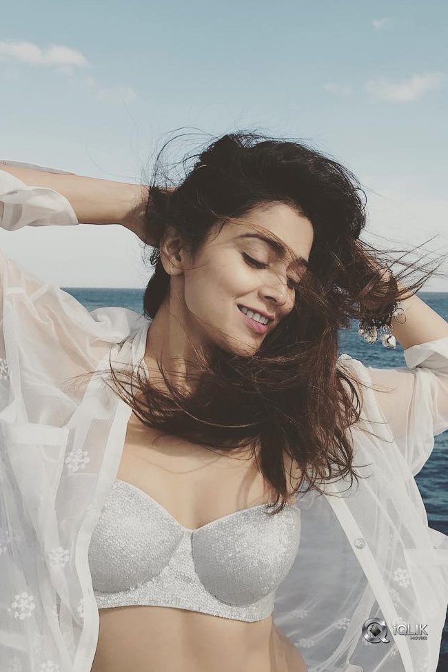 Shriya-Saran